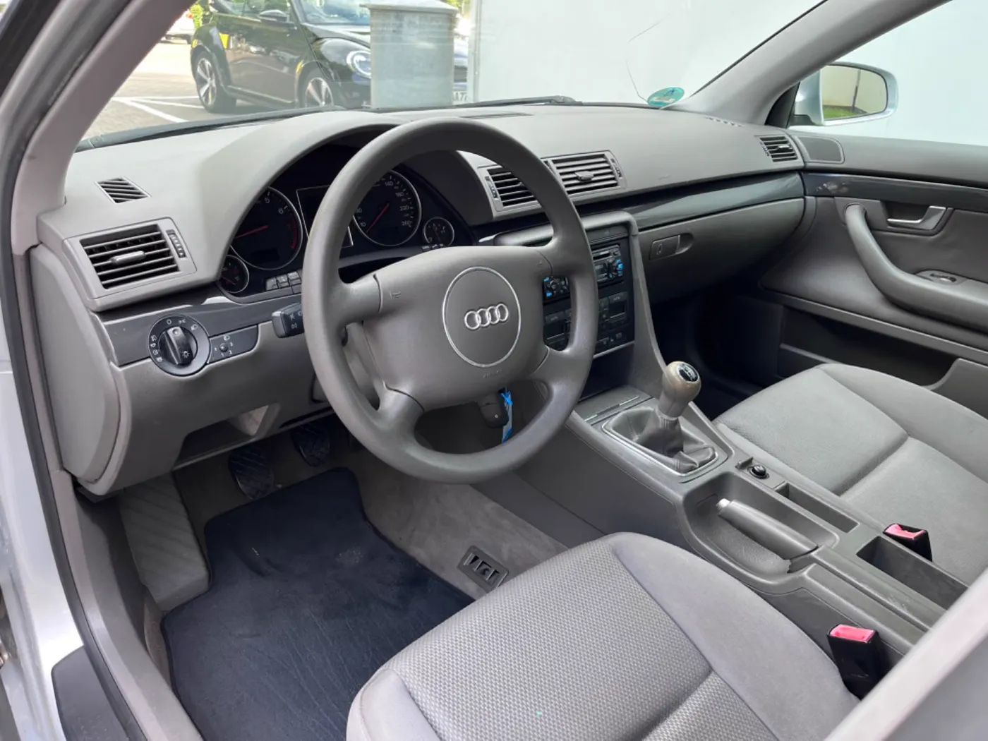 Audi A4 — Ansicht 3