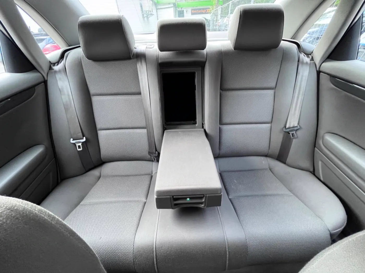 Audi A4 — Ansicht 5