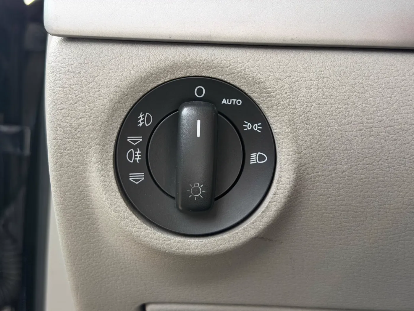 Audi A8 — Ansicht 5