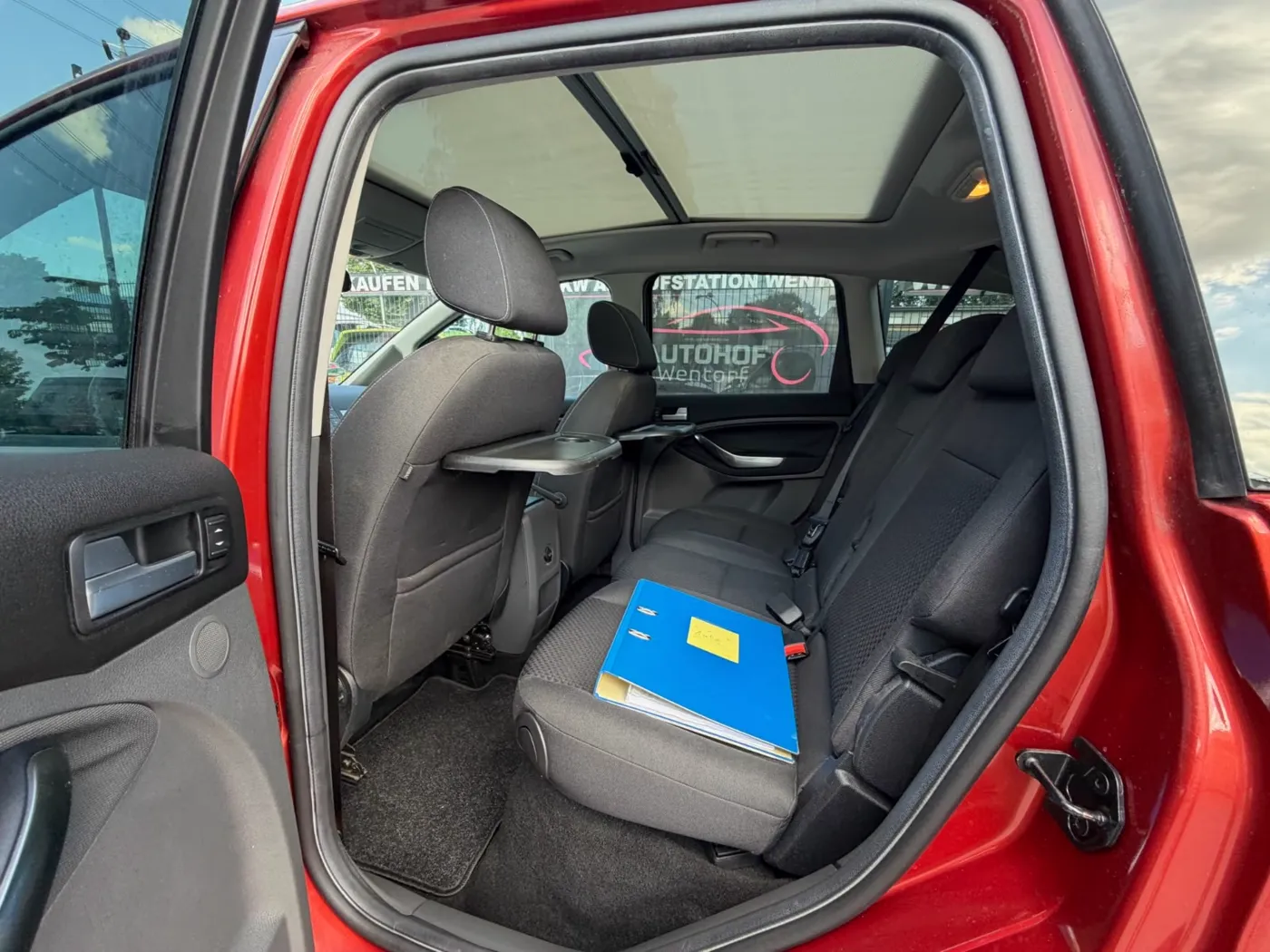 Ford C-Max — Ansicht 2
