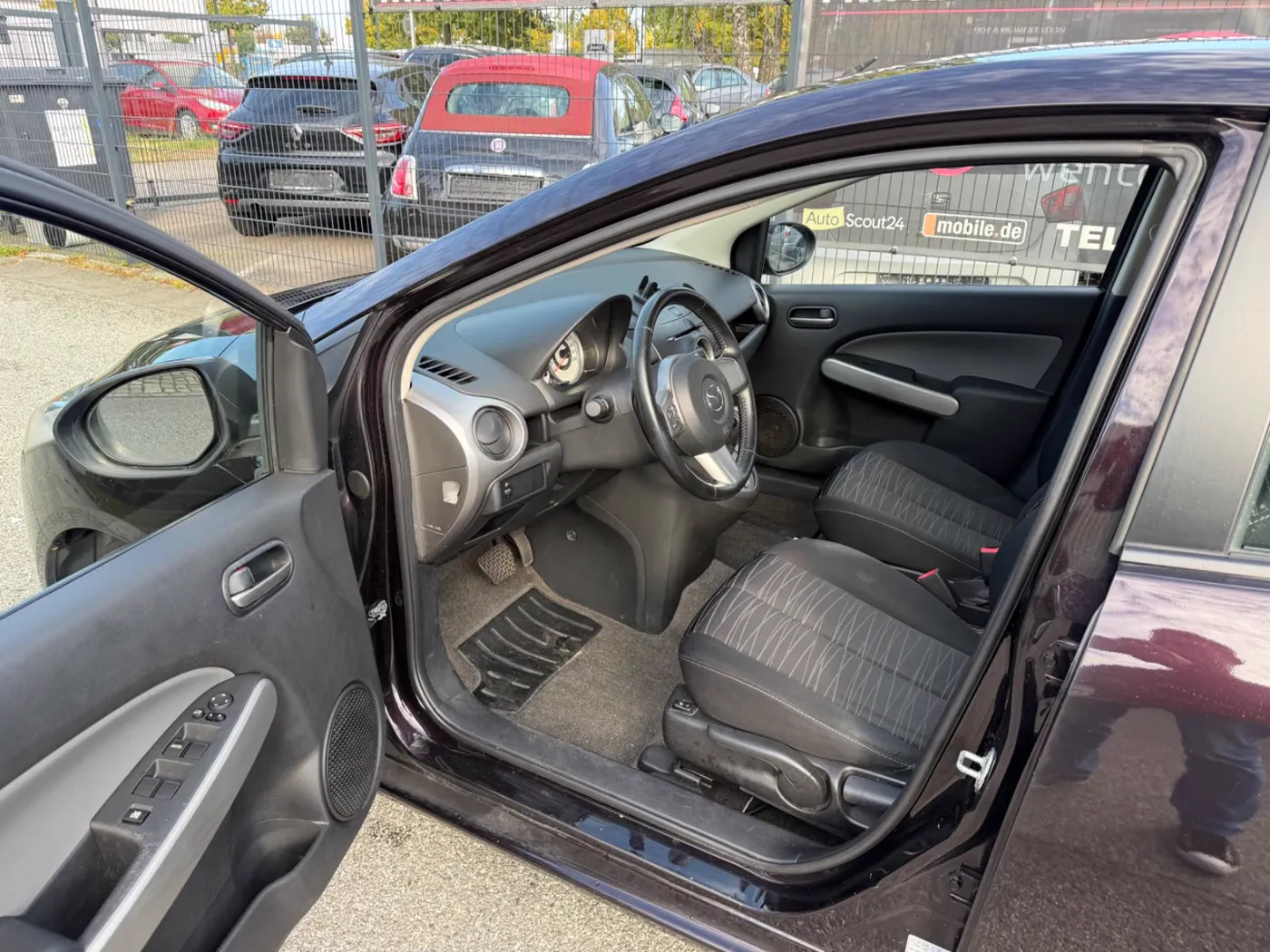 Mazda 2 — Ansicht 2