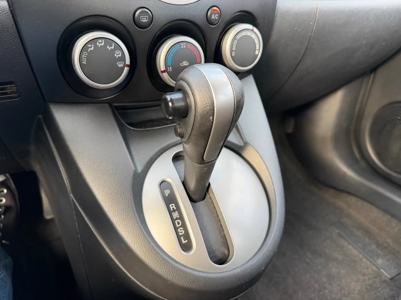 Mazda 2 — Ansicht 3