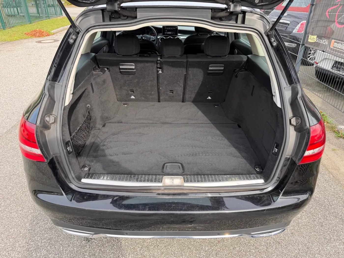 Mercedes-Benz C 200 — Ansicht 3