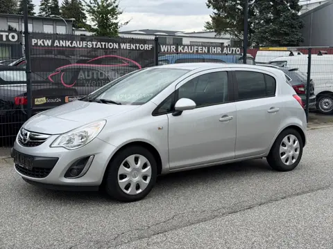 Opel Corsa, Kleinwagen in Silber