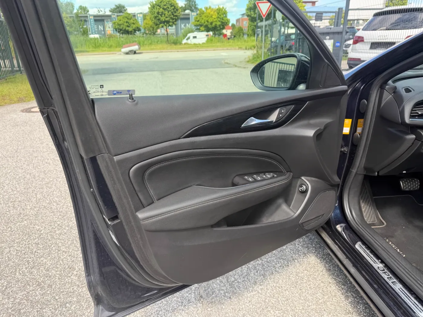 Opel Insignia — Ansicht 2