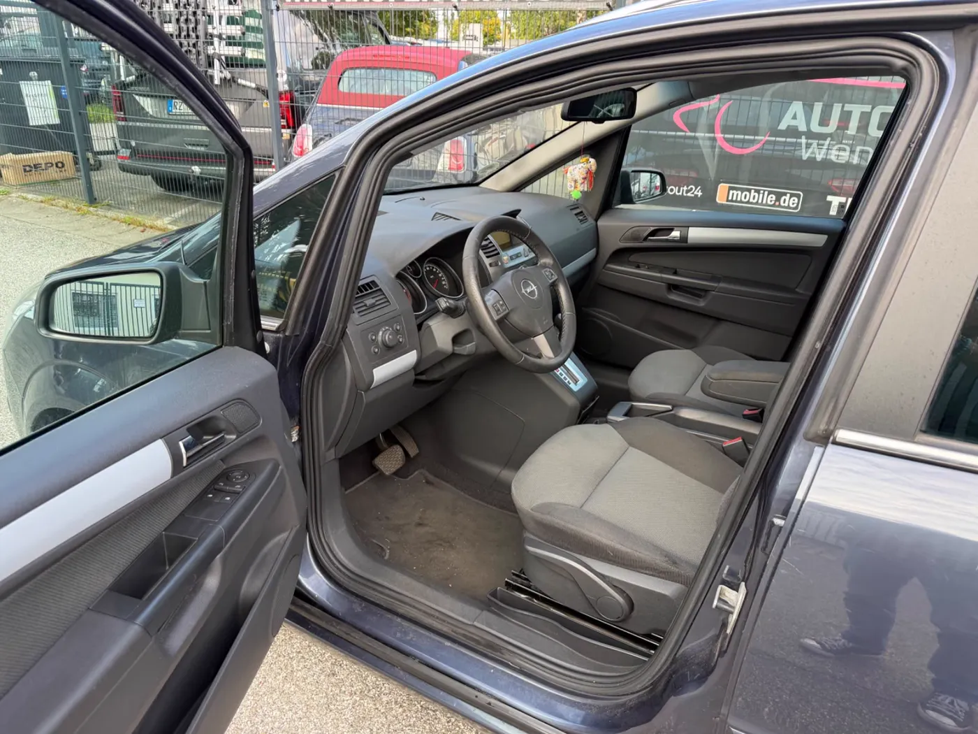 Opel Zafira — Ansicht 2