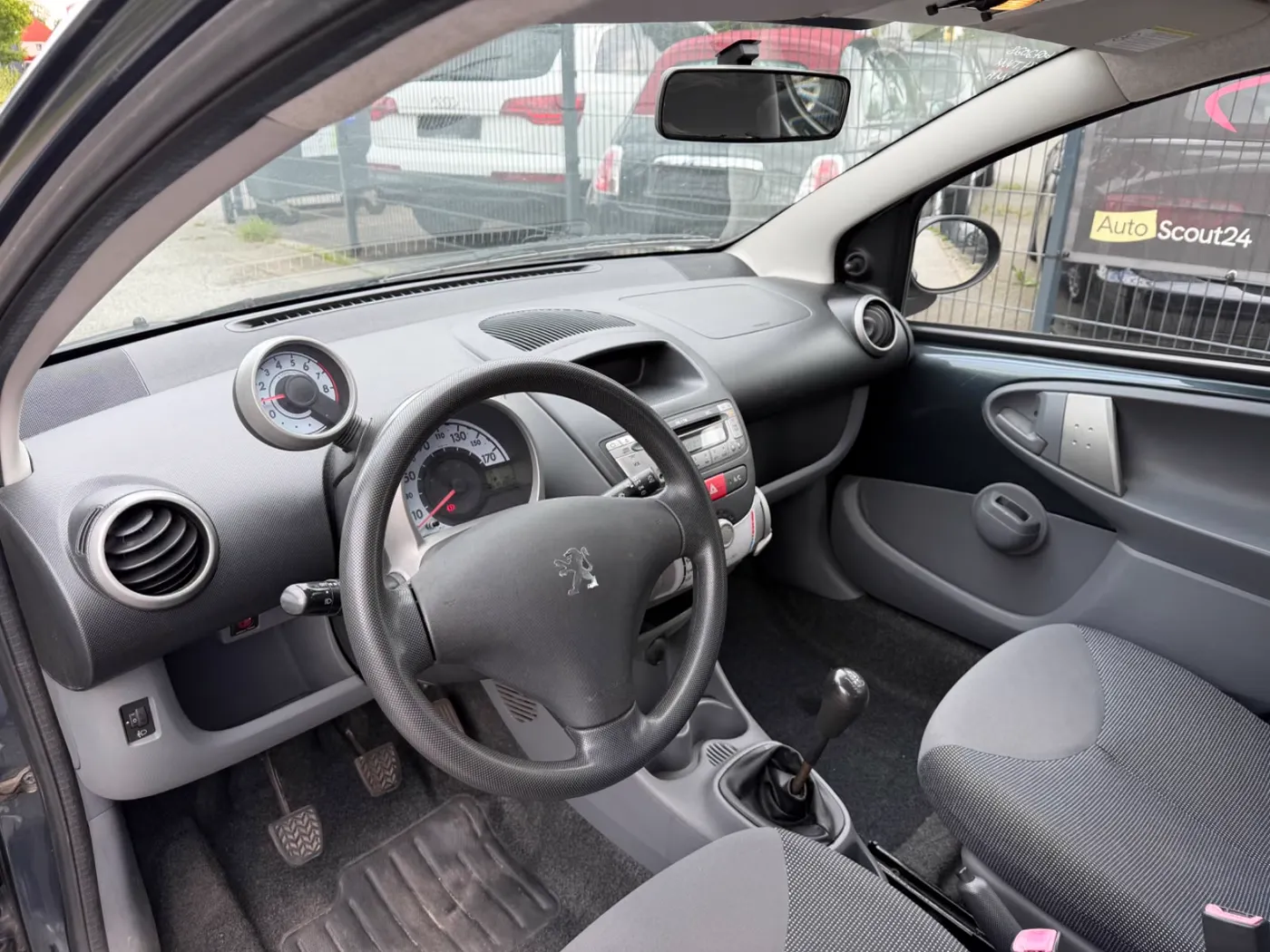 Peugeot 107 — Ansicht 2